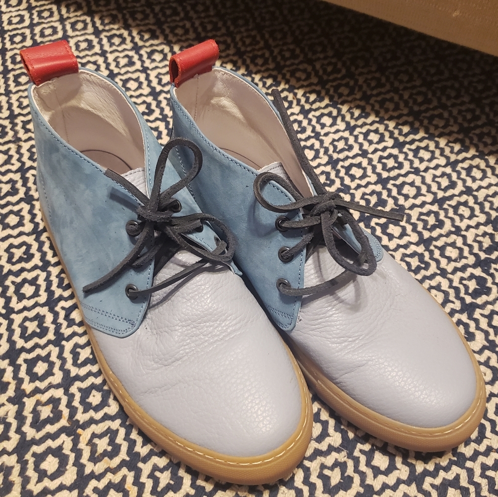 Del Toro Blue Ombre Chukkas